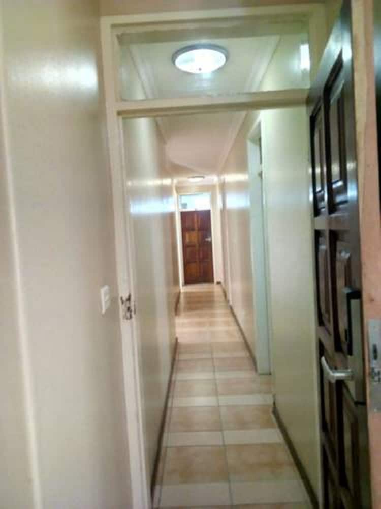 Фото Zenith lodge