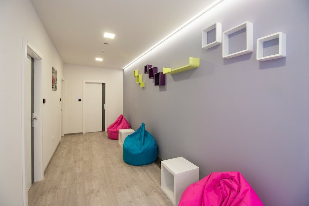 Фото Dandelion boutique hostel