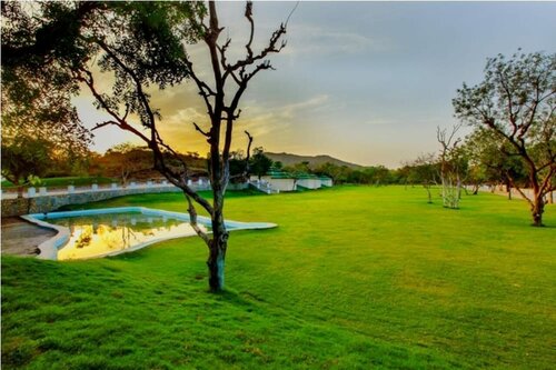 Гостиница Shouryagarh Resort & SPA в Удайпуре