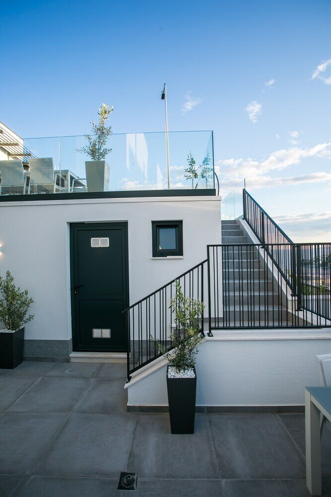 Фото The Olive Exclusive holiday home