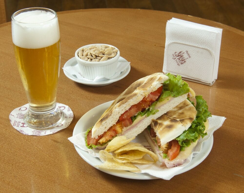 Фото отеля 5