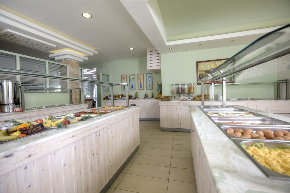 Фото Philoxenia Hotel & SPA