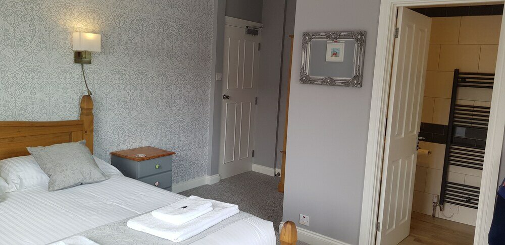 Фото Hensleigh House