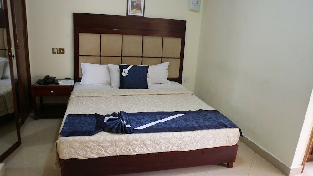 Фото Krisview Hotel