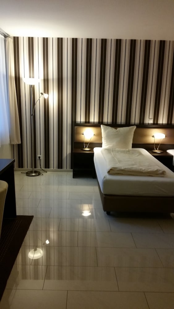 Фото City Hotel Garni Ahlen