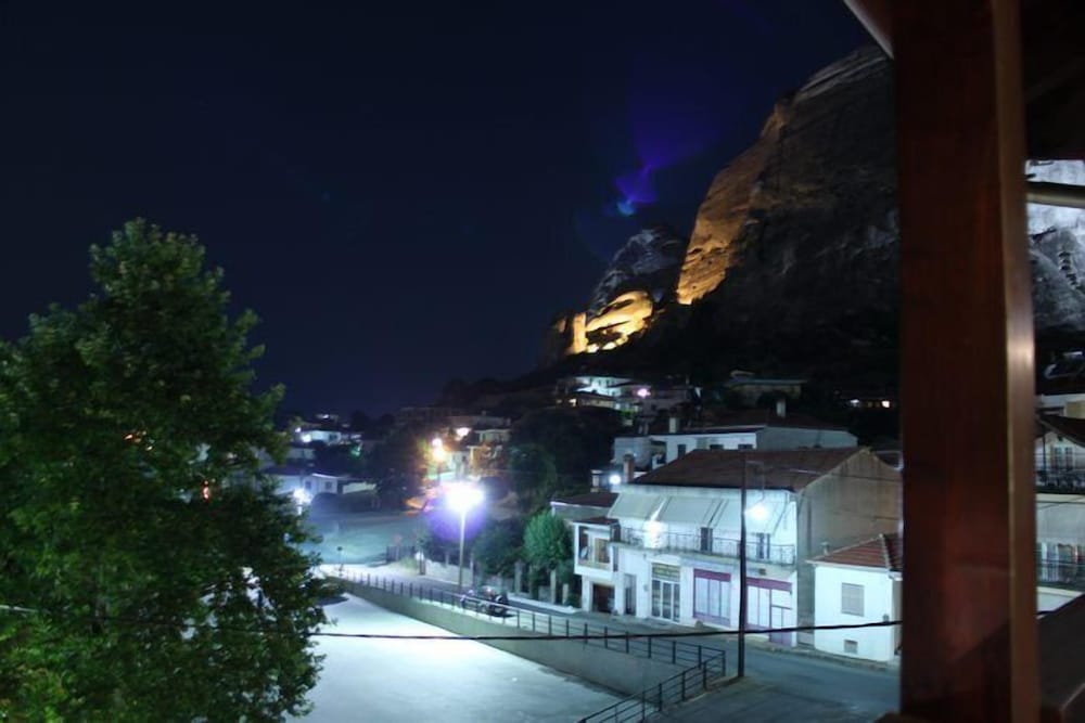 Фото Mythos Guesthouse