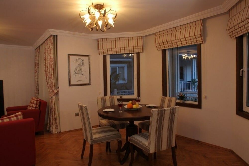 Фото Padok Premium Hotel & Stables