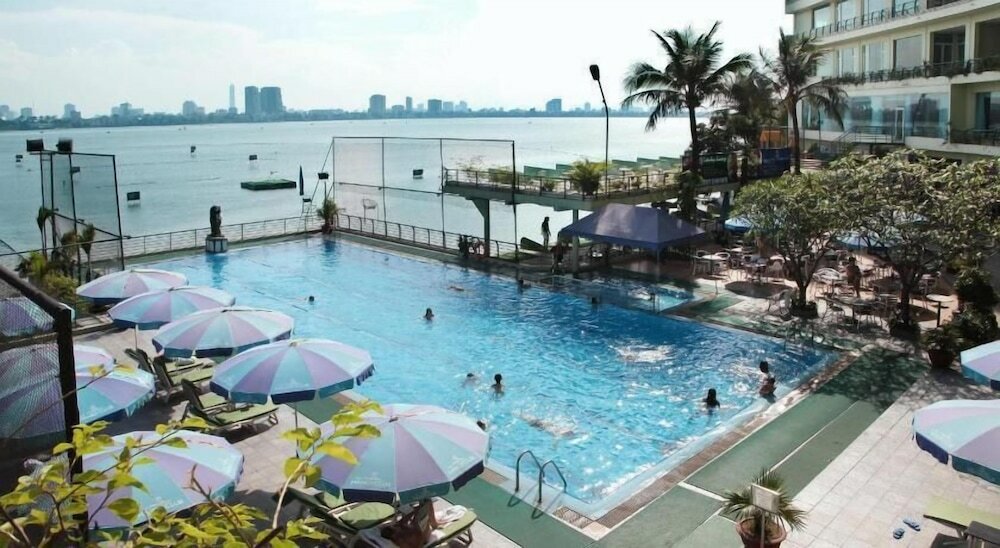 Фото The Hanoi Club Hotel & Residences