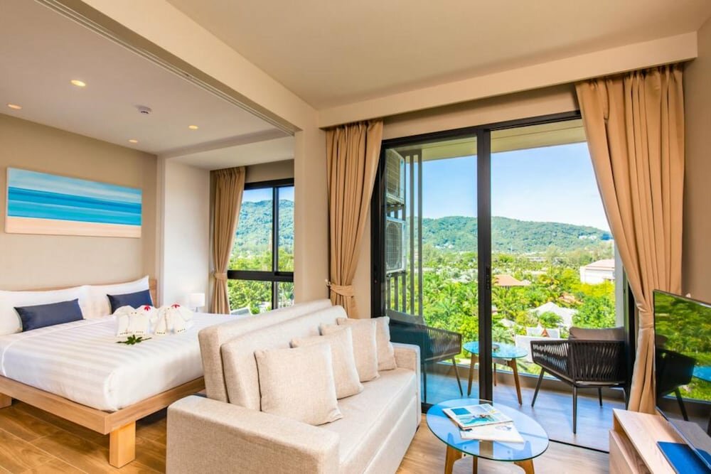Short-term housing rental Deluxe in Diamond Condominium, Phuket Province, photo