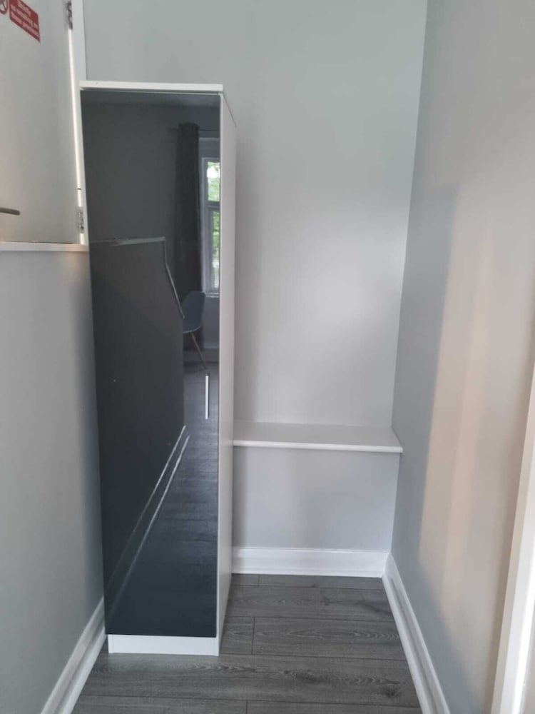 Фото Grey Stone Studio Apartments