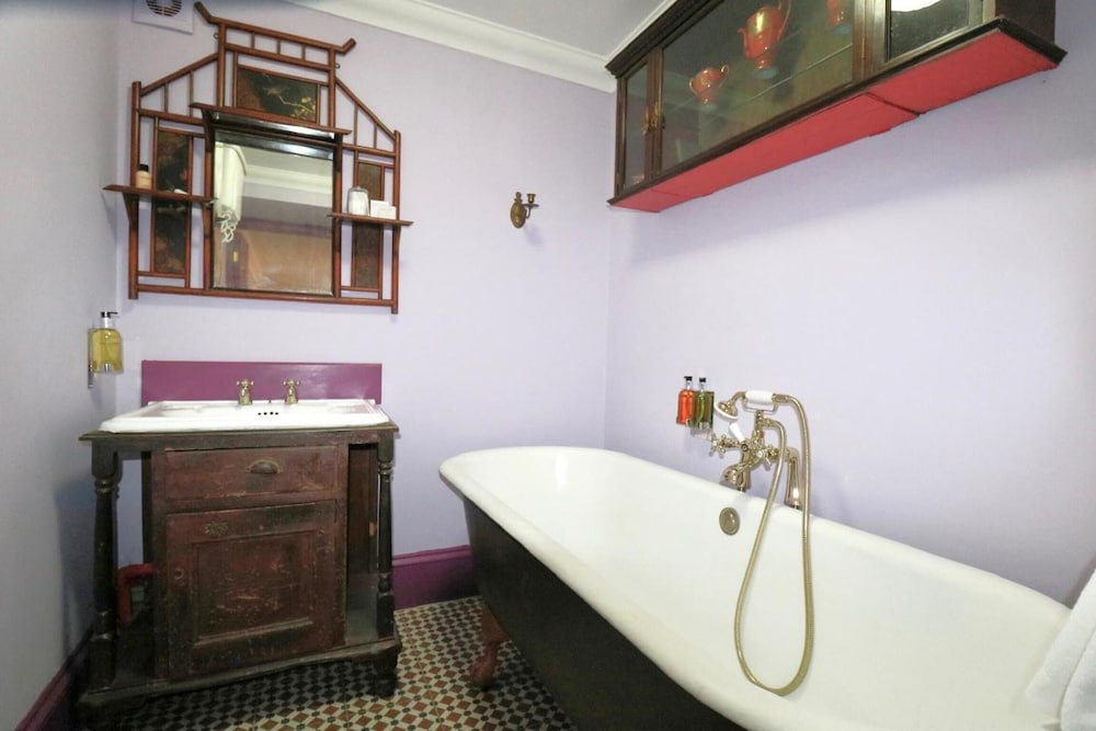 Фото Ebenezer's Place