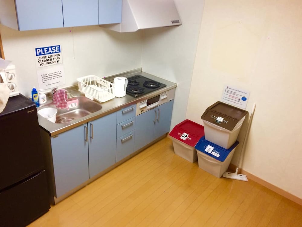 Фото Yellow House