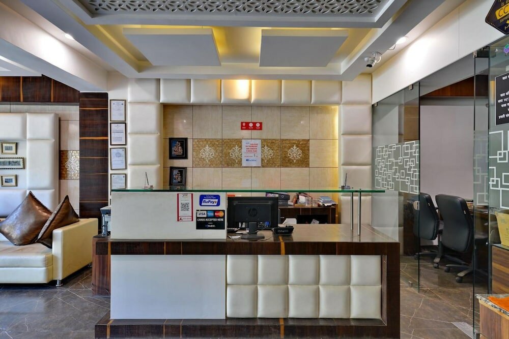 Фото Hotel Tilak