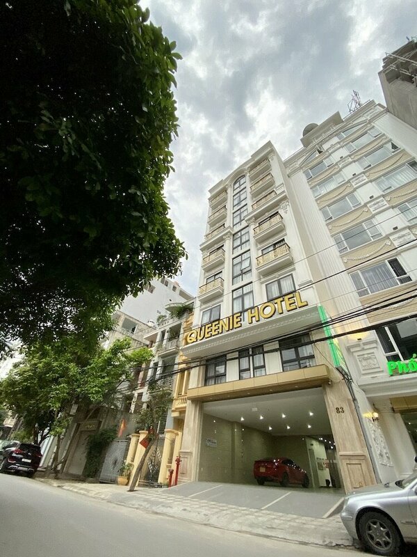 Гостиница Queenie Hotel