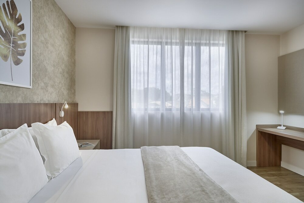 Фото Lefel Hotel