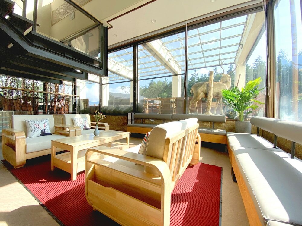 Фото Fuji Yamanakako Resort Hotel