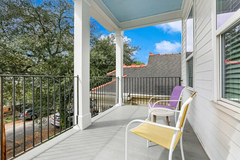 Гостиница Charming Homes Close to French Quarter