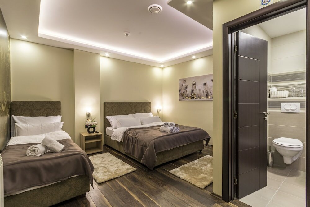 Фото Madison Rooms