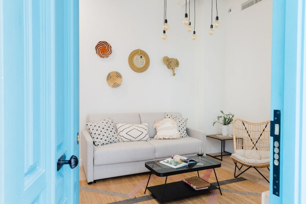 Фото Atenea Malaga Apartments