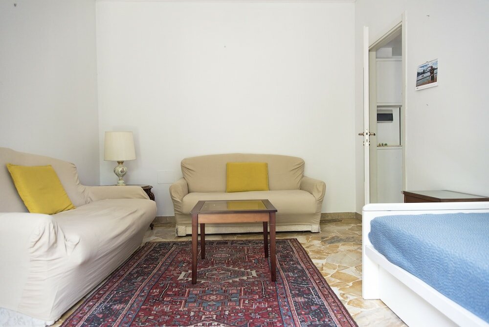 Фото 2 Bedrooms Flat near Bocconi, Iulm, Navigli