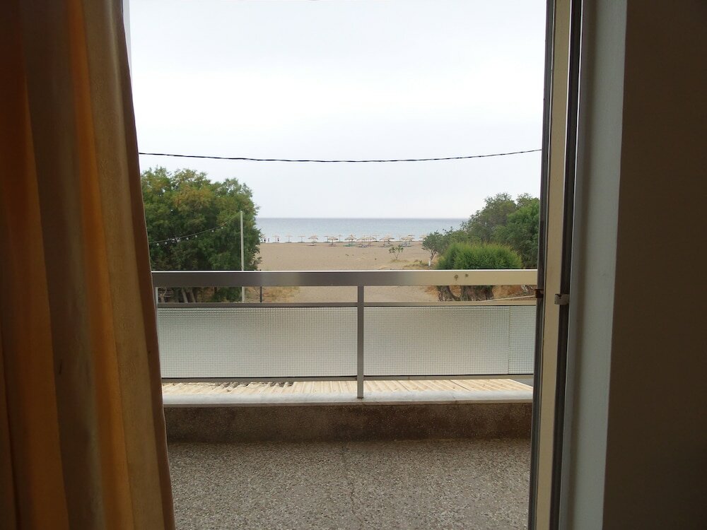 Фото Neapolis Rooms & Apartments