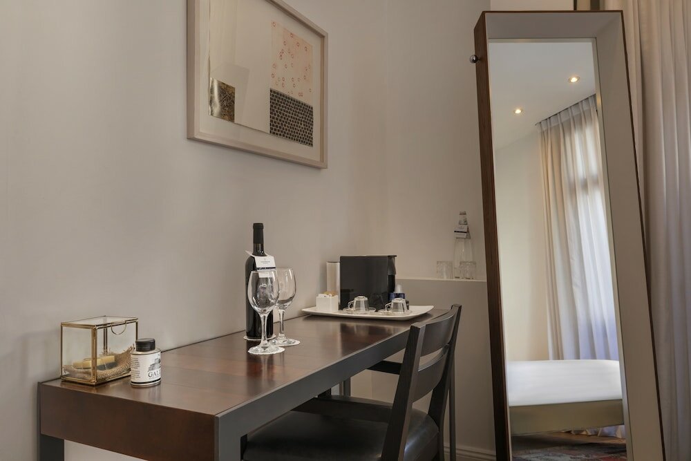 Фото Villa Brown Rothschild, a member of Brown Hotels