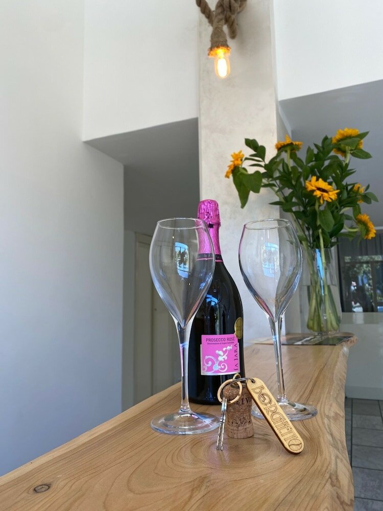 Фото Borghetto Hotel