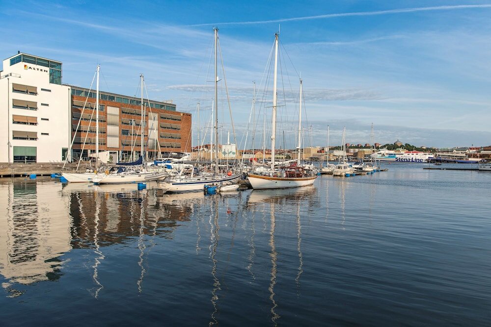 Фото отеля 3