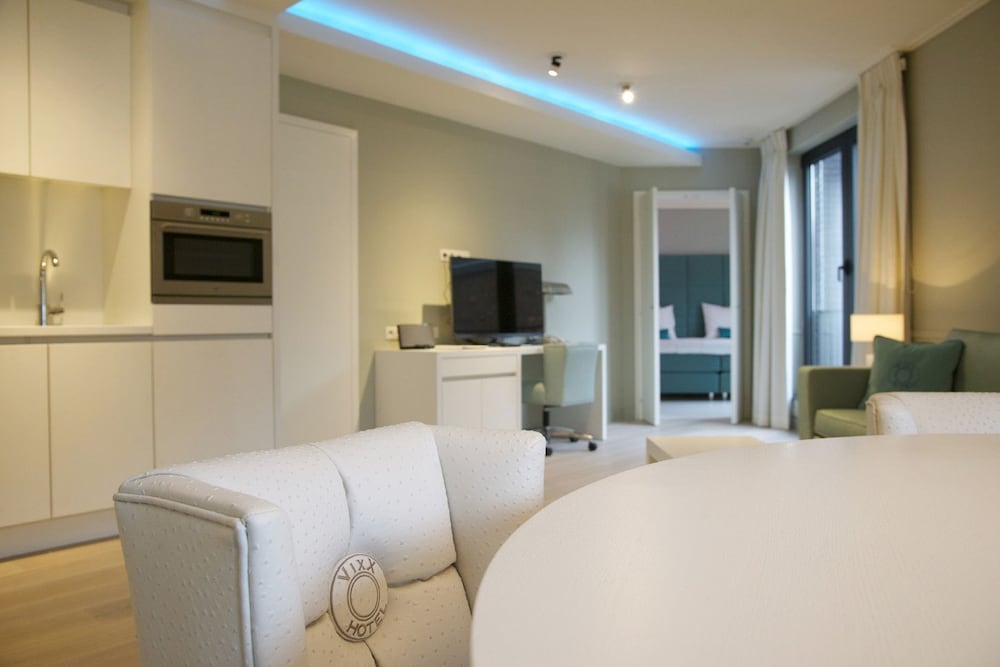 Фото Vixx Hotel