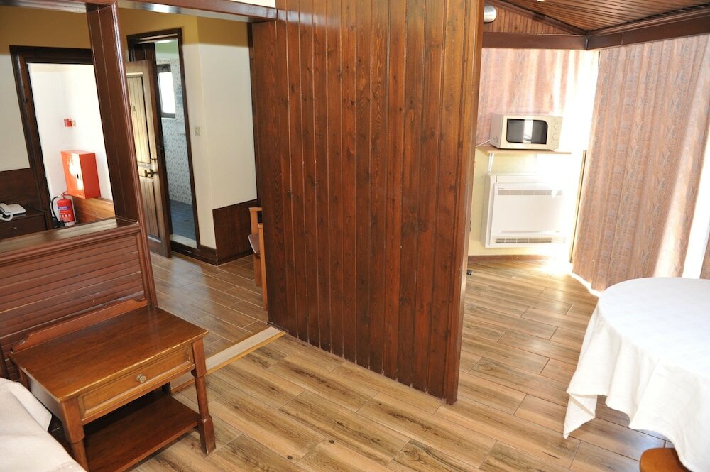 Фото Niki Hotel Apartments