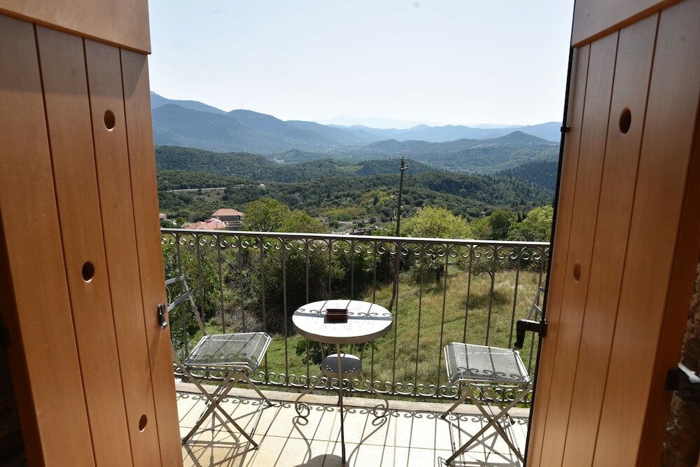 Фото Hotel Papanikola