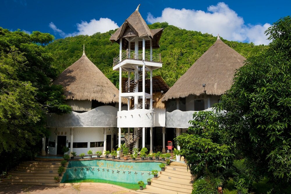 Фото отеля 2