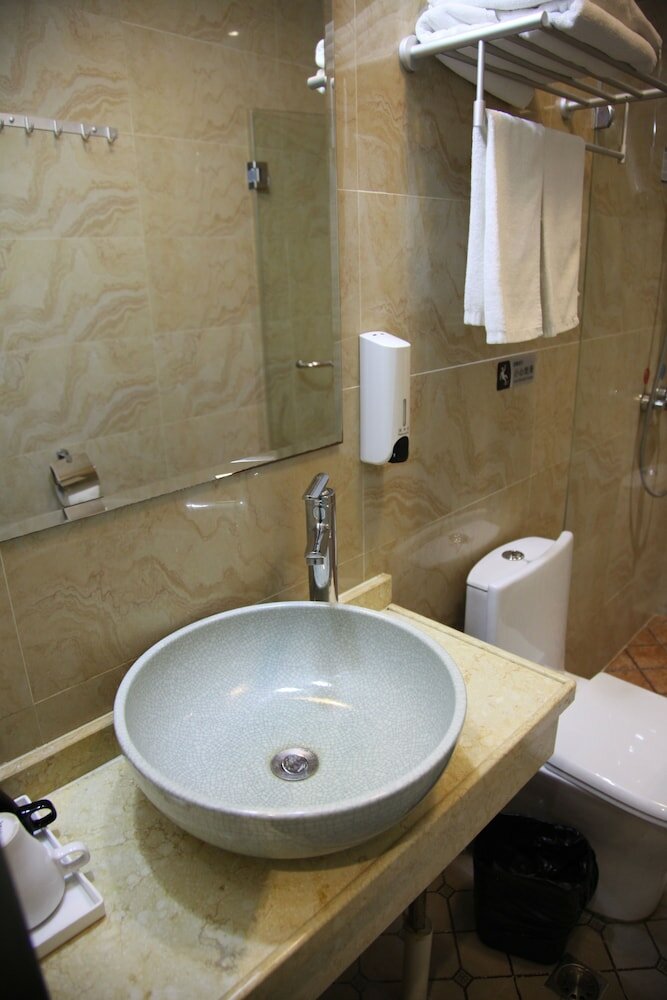 Фото Shanghai Fish Inn Bund