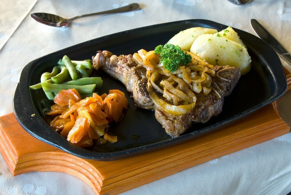 Фото Arebbusch Travel Lodge