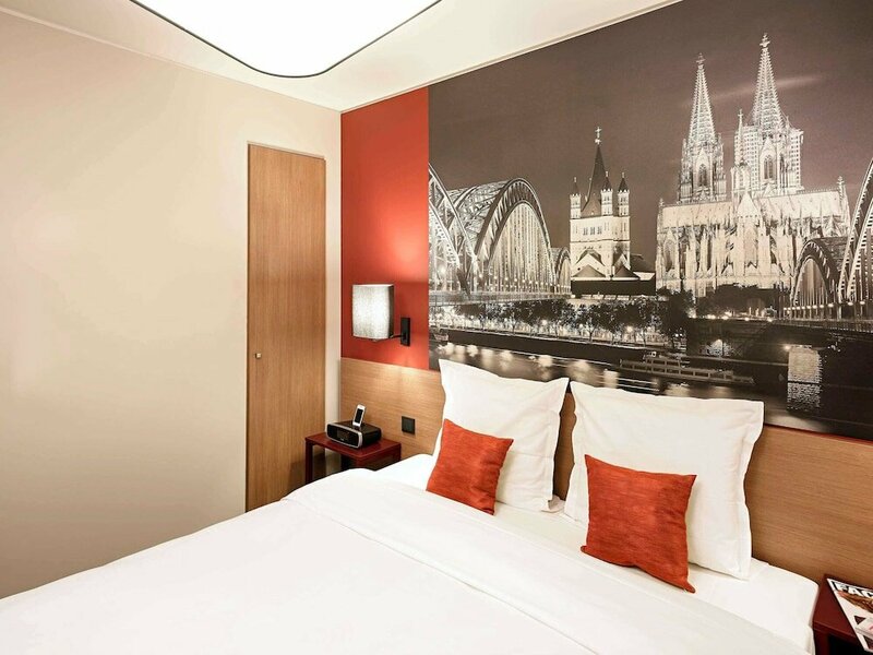 Гостиница Aparthotel Adagio Köln City в Кёльне