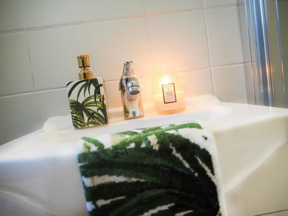 Фото Villa Lotus