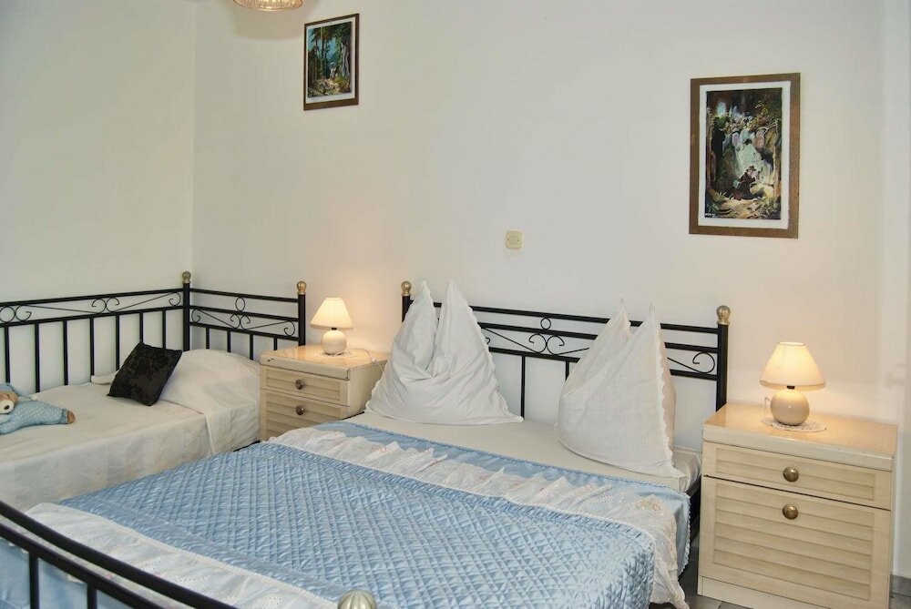 Фото Apartments Zderic