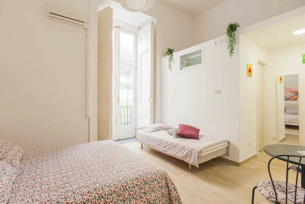 Фото In Napoli B&b