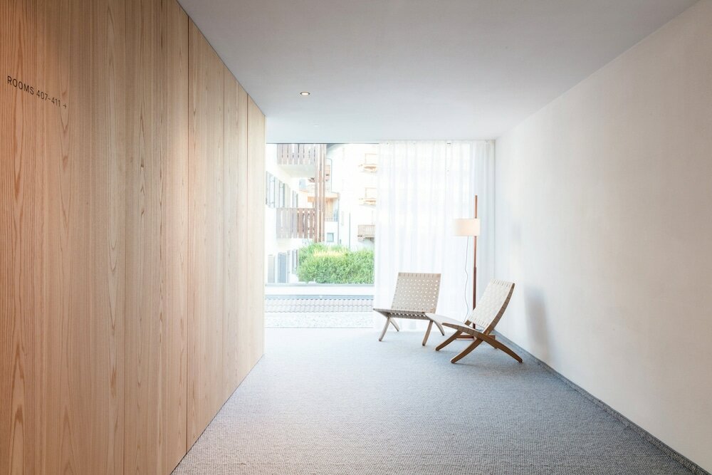 Фото Schgaguler Hotel