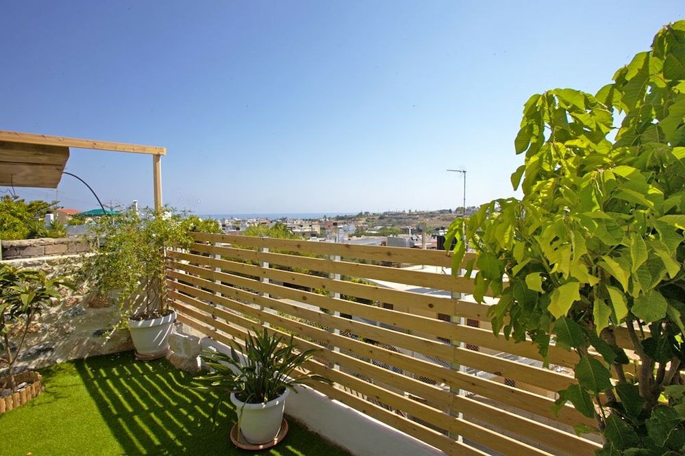 Фото Niriides Home