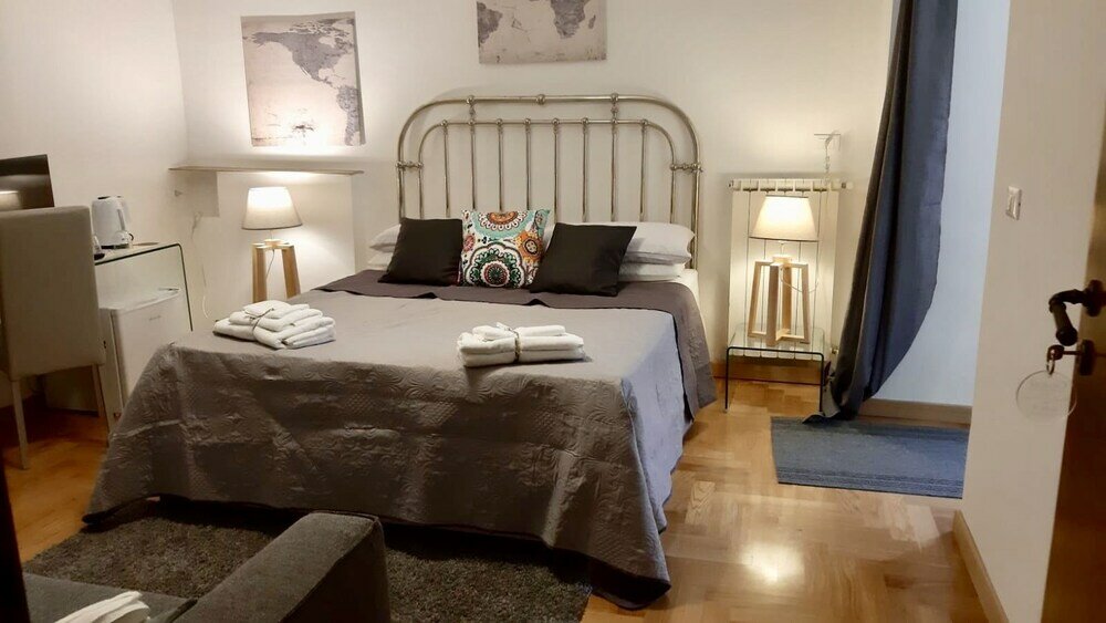 Фото Charme 93 Principe di Belmonte