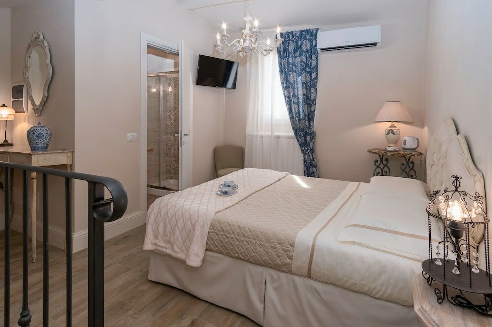 Фото Pistoia Luxury Suite