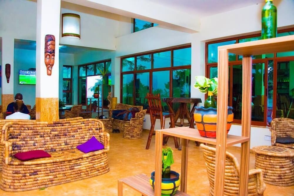 Фото Nyange Resort and Marina