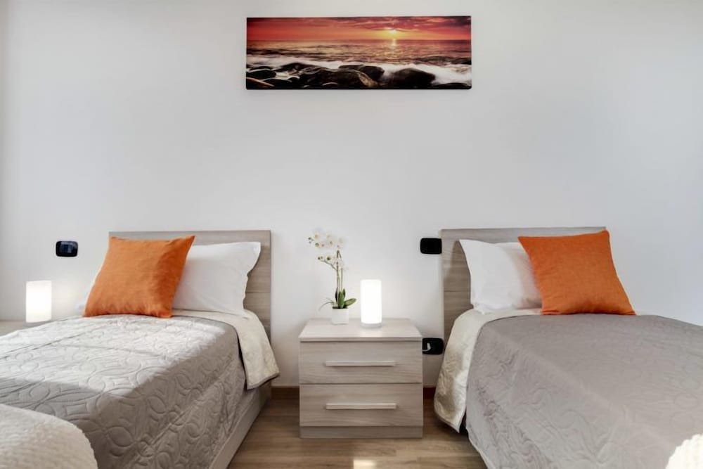 Фото Venice Blue Lagoon