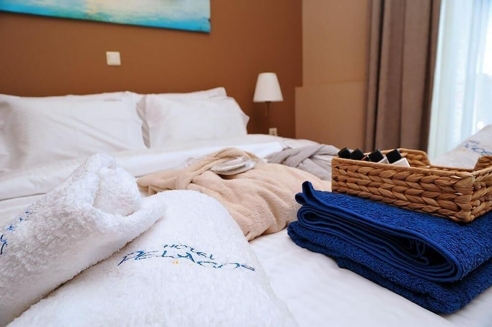 Фото Hotel Pelagos Studios