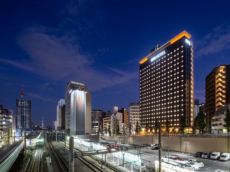 Гостиница Apa Hotel Yamanote Otsuka Eki Tower в Токио