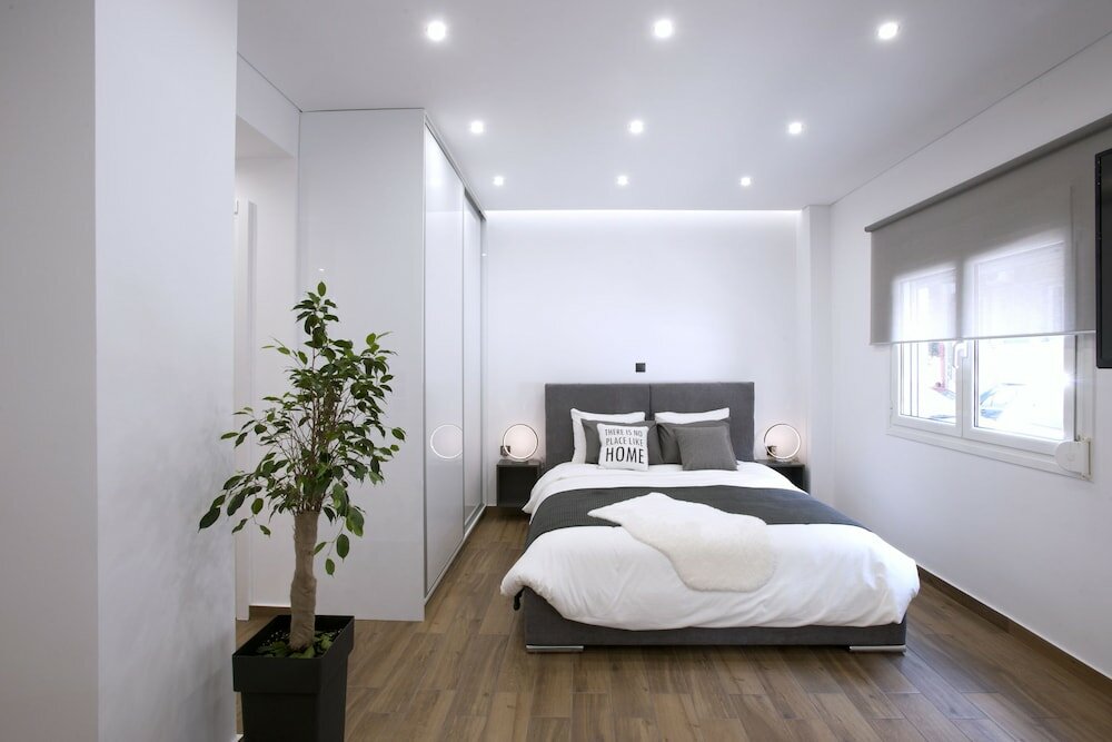 Фото Α Koukaki, Modern Newly Refurbished Apartment