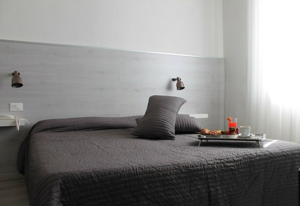 Фото Hotel Alba sul Mare