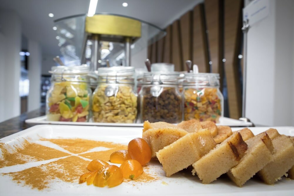 Фото Filorian Hotel Apartments