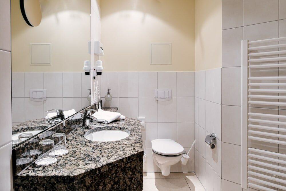 Фото Hotel Am Jungfernstieg